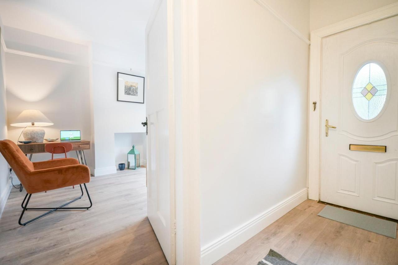 Close To City Centre Stylish 3 Bedroom House Белфаст Екстериор снимка