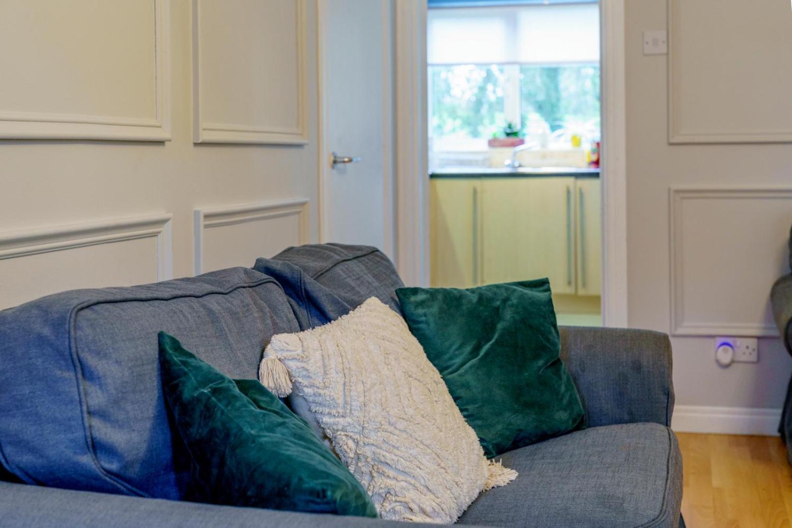 Close To City Centre Stylish 3 Bedroom House Белфаст Екстериор снимка