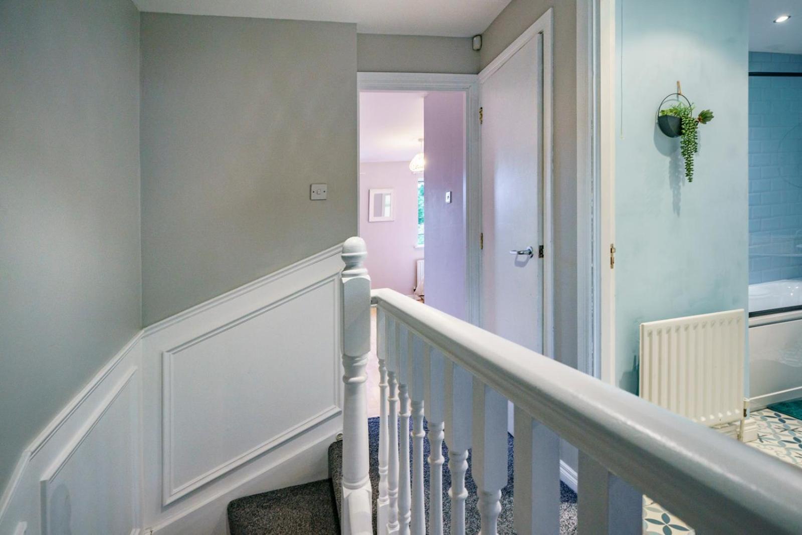 Close To City Centre Stylish 3 Bedroom House Белфаст Екстериор снимка